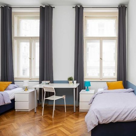 Letna Apartments Прага Экстерьер фото