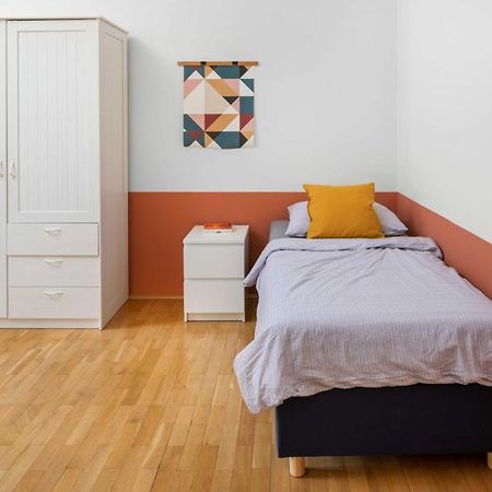 Letna Apartments Прага Экстерьер фото