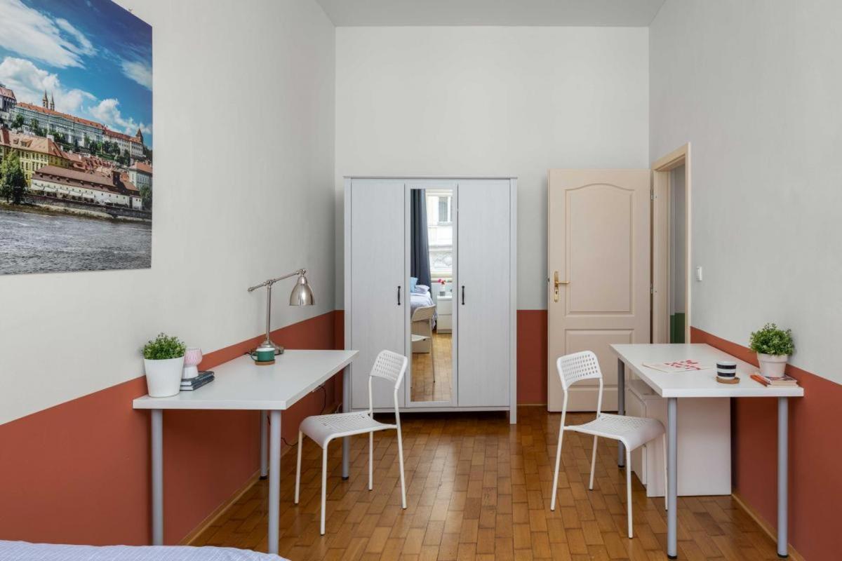 Letna Apartments Прага Экстерьер фото