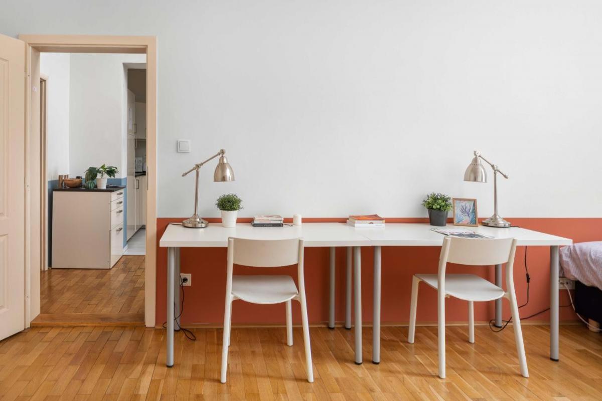 Letna Apartments Прага Экстерьер фото